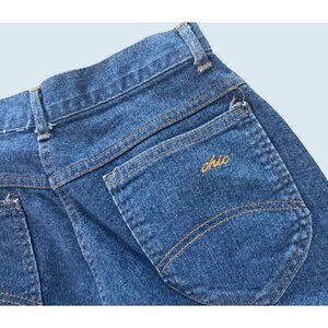 Vintage CHIC High Waisted Straight Leg Mom Jeans 80s / 90s Size 25